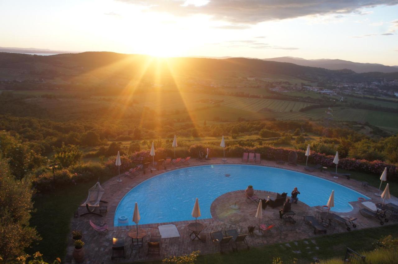 Ecoresort Il Cantico Della Natura Magione Exterior photo